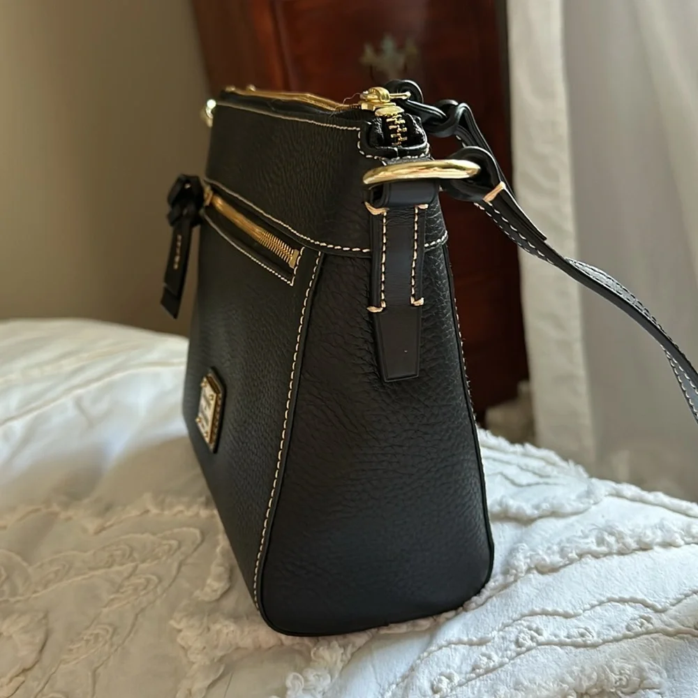 Dooney & Bourke Black Crossbody Bag - New! - Picture 5 of 6